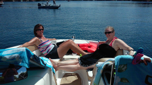 Mrs. captain and my wife enjoying some sunshine and conversation