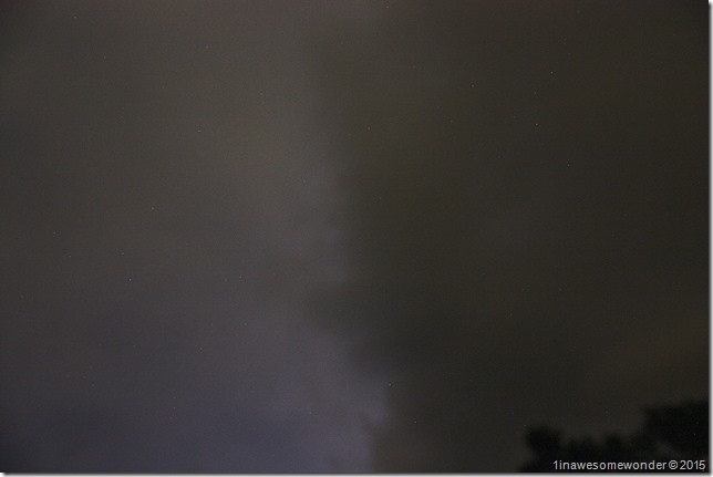 047 Lightning divides the sky