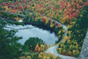Lake-Gloriette-from-Table-Rock.jpg