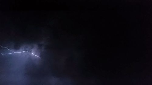 The power is awesome. (C) 1inawesomewonder.