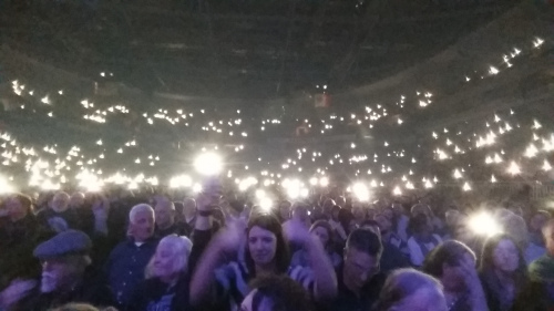 The packed house in Manchester participates with Kayla Reeves, singing "Not The Same" at the November 26th evening show. (c) 1inawesomewonder 2016.