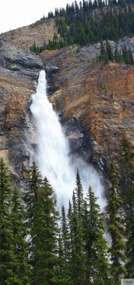 Takakkaw Falls from another angle.