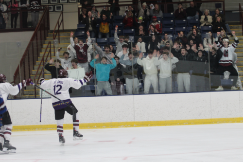 Goffstown Hockey Brings Community Together